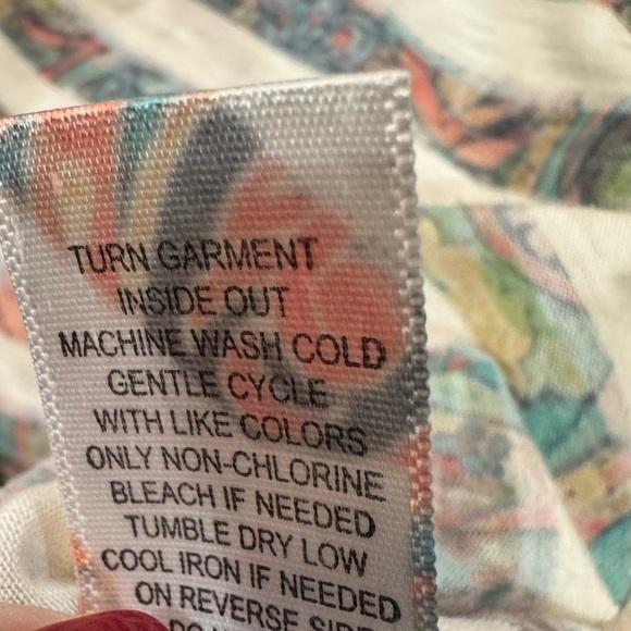 Live and Let Live Metal beading detail with lace Back size XL - Picture 10 of 10